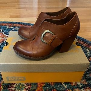 KORKS by KORK-EASE beautiful brown leather boots!